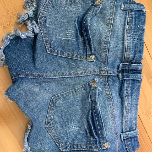 rue 21 jean shorts - Picture 2 of 2